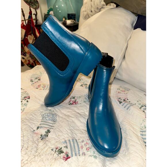NWT EMU AUSTRALIA TEAL BLUE WATERPROOF SHEARLING LINED BOOTS 8 - FESTIVALS! - Picture 2 of 14